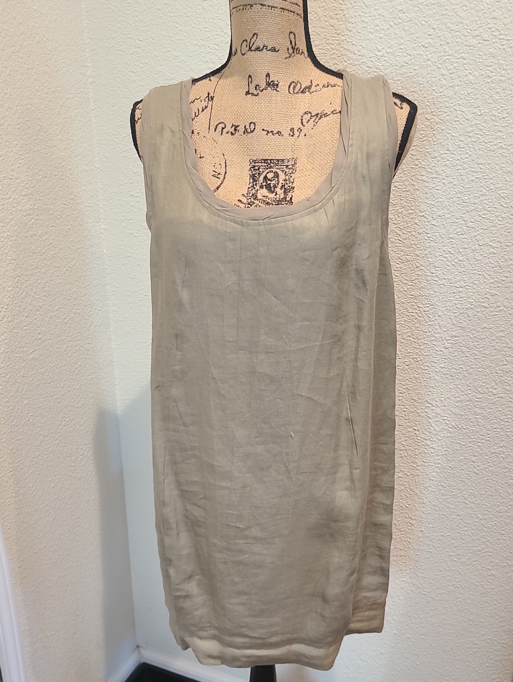 Sleeveless Scoop Neck Women’s Tank Top - Sage Green